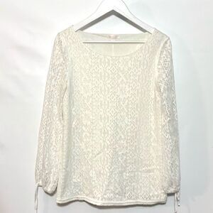 LC Lauren Conrad White floral lace tied sleeves